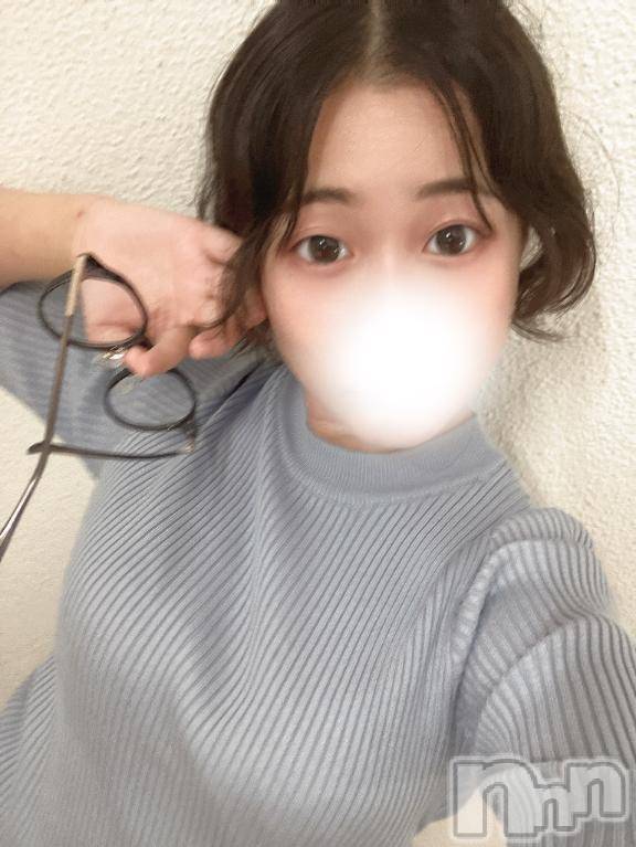 上越デリヘルHONEY(ハニー)ひよ(♪)(21)の2026年8月4日写メブログ「見てくれる？🥺」