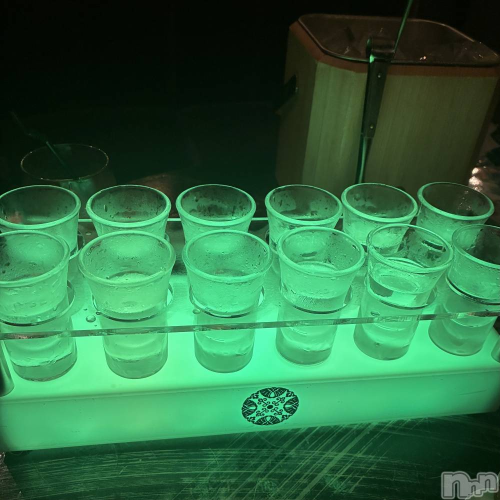 ��Ʋ����Х��顦�����THE LOUNGE ����(�饦�󥸥ե���) �����ʤ�9��2���̥�֥�����🍓��