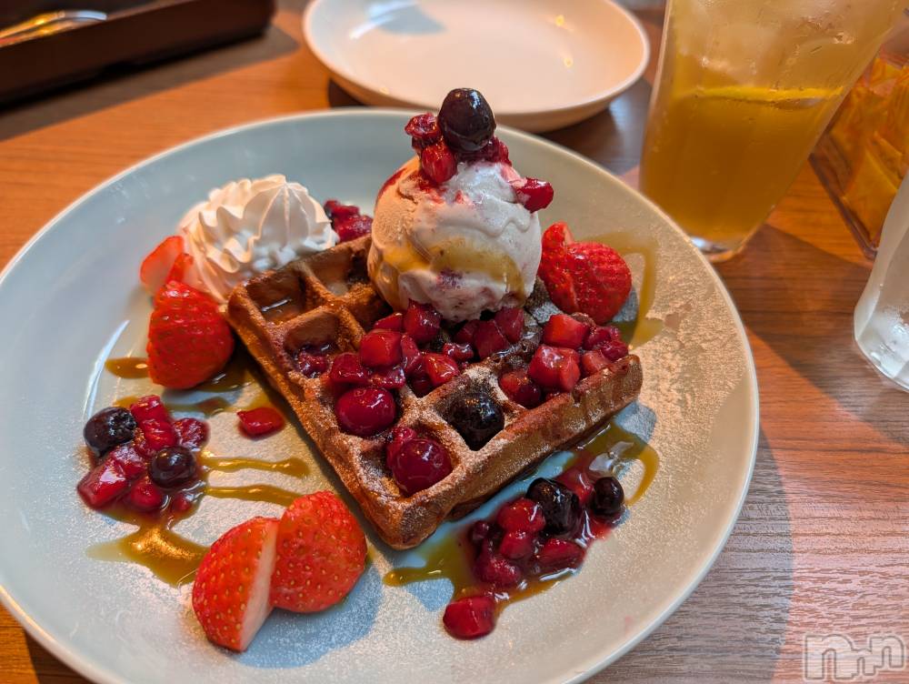 長岡ギャラ飲み今すぐ乾杯【ギャラ飲み】長岡コンパ　グラン(グラン) れなの8月13日写メブログ「初ギャラ飲み🍻」