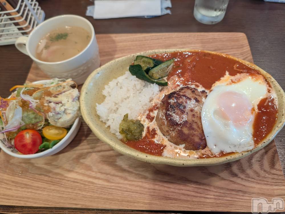 長岡ギャラ飲み今すぐ乾杯【ギャラ飲み】長岡コンパ　グラン(グラン) れなの8月23日写メブログ「念願のランチ🍚🍴」