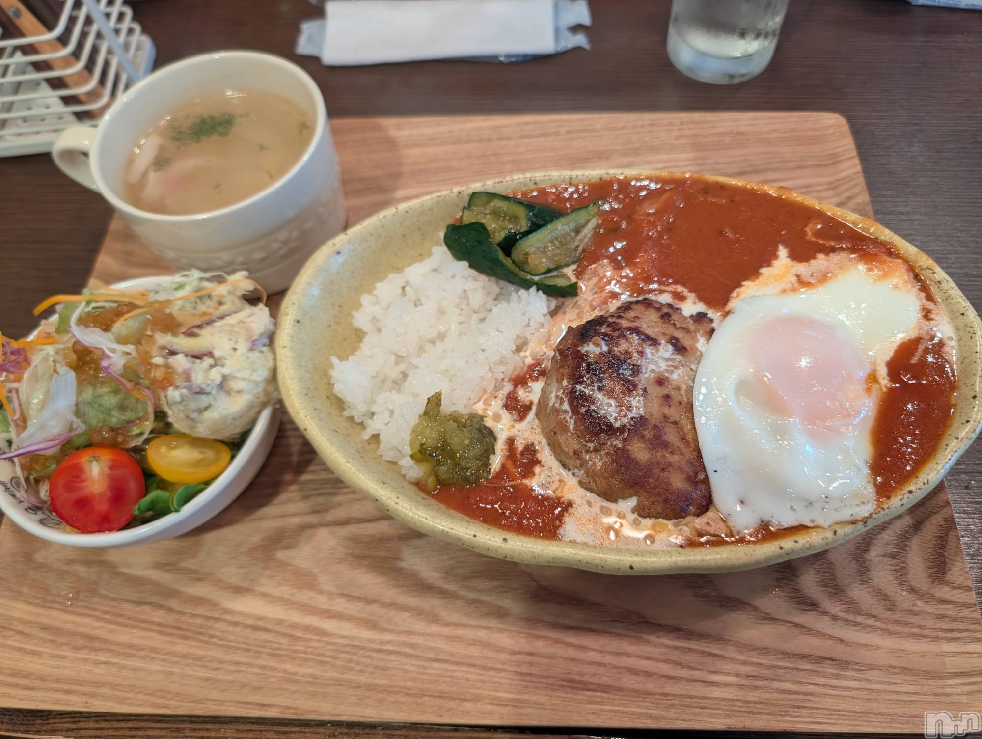 長岡ギャラ飲み今すぐ乾杯【ギャラ飲み】長岡コンパ　グラン(グラン)れなの2026年8月23日写メブログ「念願のランチ🍚🍴」