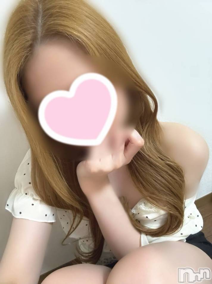 新潟デリヘル(クリシュ)の2026年9月17日お店速報「スレンダーエロスタイルかなえちゃん濃厚プレイ是非ご体感下さい」