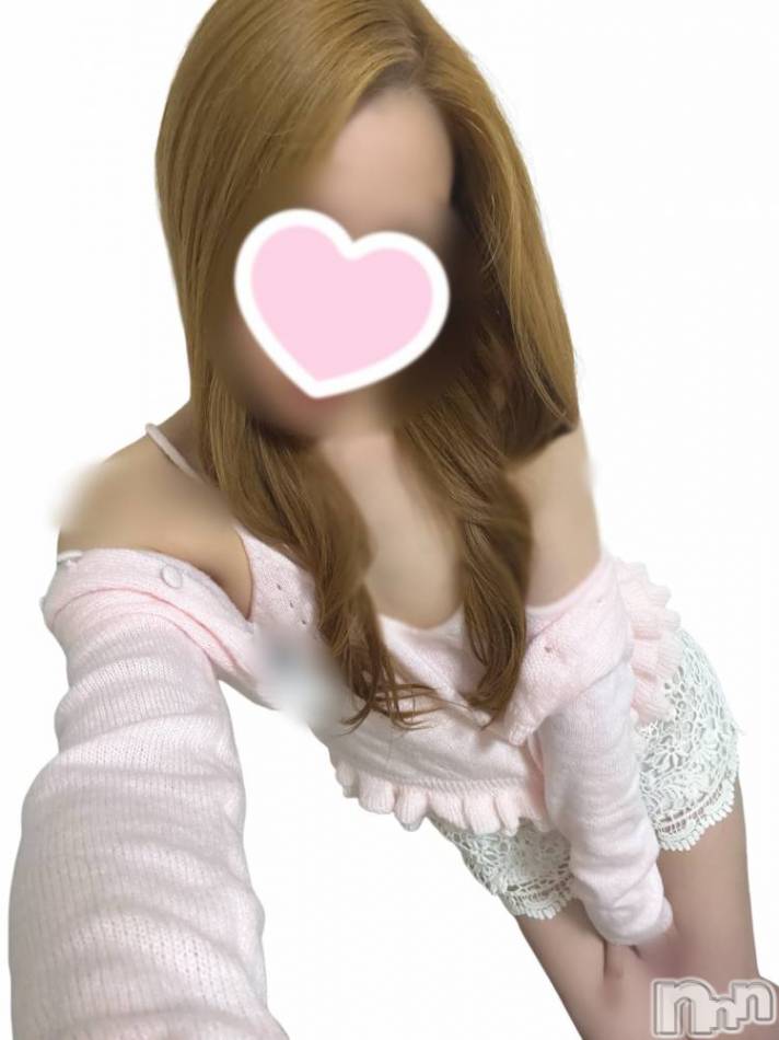 新潟デリヘル(クリシュ)の2026年10月17日お店速報「美尻•美脚かなえちゃんエロ過ぎるスレンダー美女オススメです」
