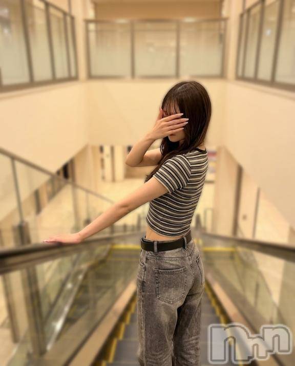 上越デリヘルBLUE BIRD上越店(ブルーバード上越店) りお(19)の8月21日写メブログ「14時から出勤です🤍」