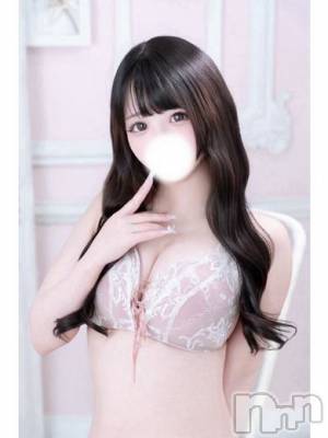 ねむ(♪♪)(特別料金)(22) 身長159cm、スリーサイズB87(F).W57.H85。上越デリヘル HONEY(ハニー)在籍。