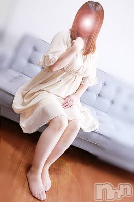 風花（ふうか）お姉さん(27) 身長150cm、スリーサイズB90(F).W83.H98。松本発デリヘル ポチャ女子在籍。