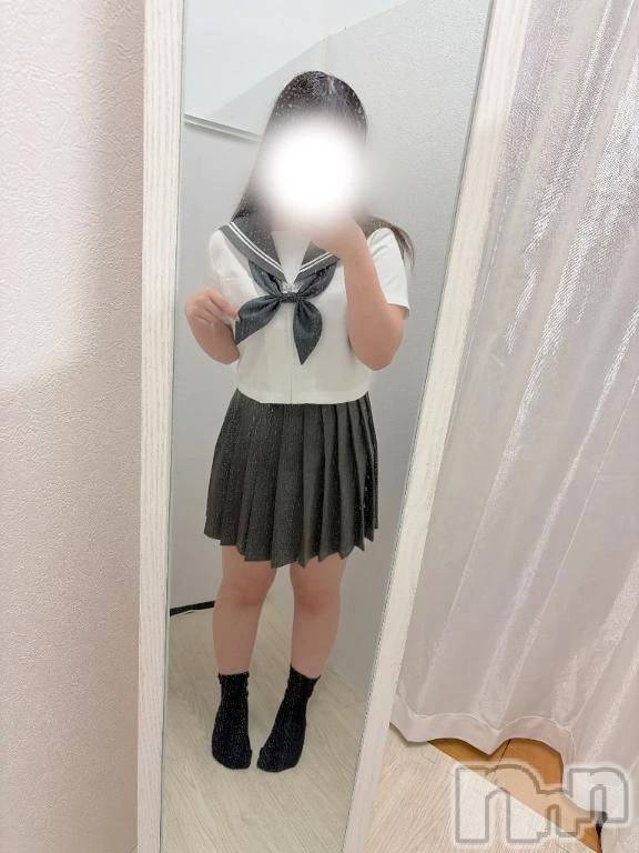 新潟デリヘル新潟デリヘル倶楽部(ニイガタデリヘルクラブ) かれん(19)の8月21日写メブログ「初出勤💗」