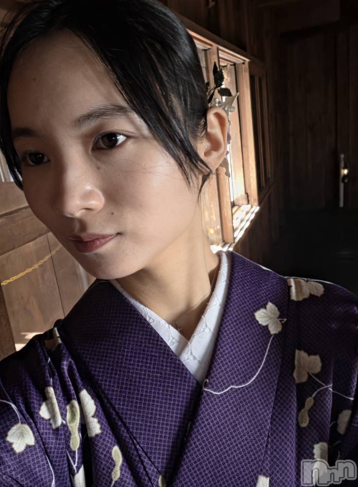 ��Į���ʥå��������륺�С�L'asile(�饸����) ���ߤ��10��24���̥�֥�����ι�Ԥ��Ƥ�������