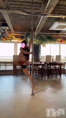 新潟メンズエステ愛ぃ撫 -アィーブ-(アイーブ) つきの(39)の8月25日動画「💜ポールダンスのおねえさん💜」