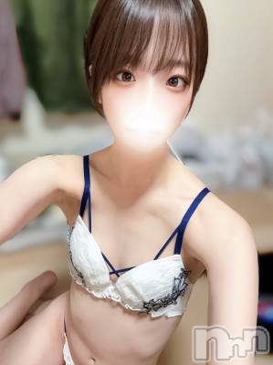 りた(25) 身長163cm、スリーサイズB85(C).W57.H84。上越デリヘル BLUE BIRD上越店(ブルーバード上越店)在籍。