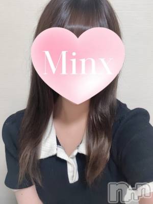 梨加【新人】(24) 身長160cm、スリーサイズB88(F).W57.H87。新潟デリヘル Minx(ミンクス)在籍。