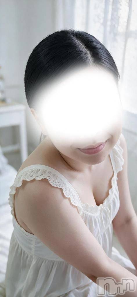 新潟デリヘル新潟市鳥屋野潟ちゃんこ(ニイガタシトヤノガタチャンコ)こはる(30)の2026年9月9日写メブログ「🌙ラスト枠のお誘い♡」