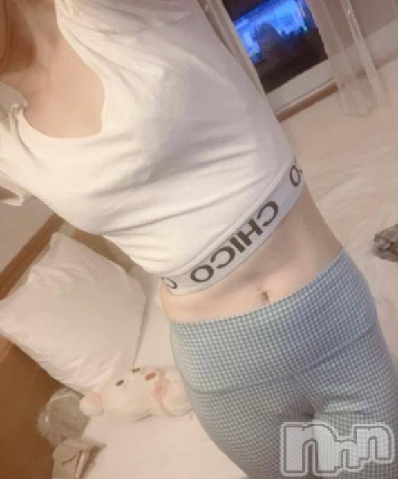 新潟ソープスチュワーデスまな(35)の2026年8月31日写メブログ「しごおわ後筋トレ🏋️とボクササイズやりに行きます👩‍🎓」