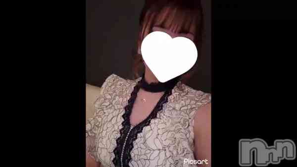 ��🥂𓈒𓏸︎︎︎︎��