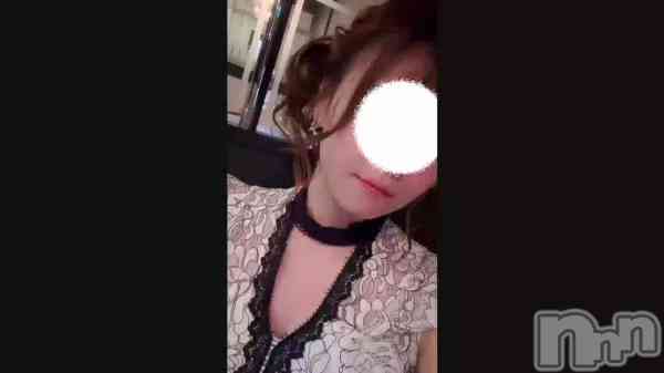 ��🥂𓈒𓏸︎︎︎︎��