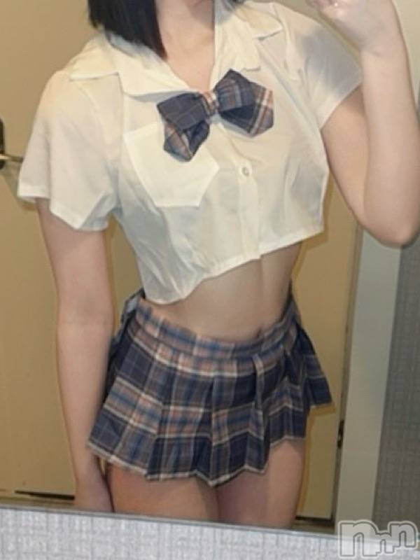 皆見うゆ