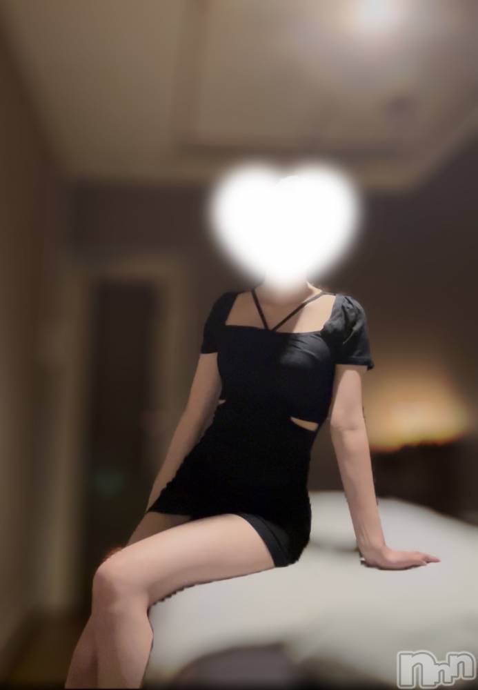 新潟メンズエステLumea(ルメア) 新人☆水瀬 ひよりの9月12日写メブログ「新しい衣装どうですか？🖤」