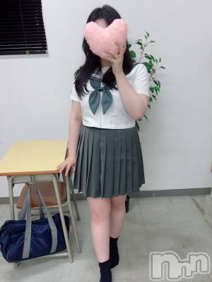 ふうか　転校生(21) 身長151cm、スリーサイズB86(F).W62.H85。新潟デリヘル 新潟デリヘル倶楽部在籍。