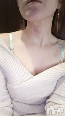 長岡デリヘル BIANCA～主人の知らない私～長岡店(ビアンカナガオカテン) 国仲　ななほ(39)の10月3日写メブログ「🩷今日はこんな感じ🩷」