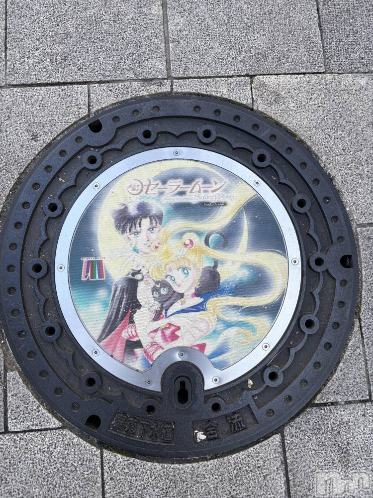 �����������Х��顦����ֽϽ�����Х��� Lips(���奯���祭��Х����åץ�) �����餳��10��12���̥�֥����������ж���❤️��
