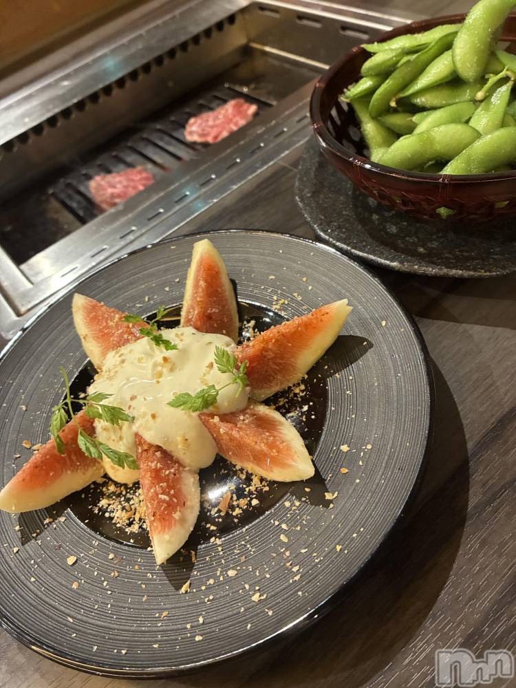 ��Į����Х��顦�����LOUNGE Cerisier(�饦�� ���ꥸ��) �Ҥʤ�9��12���̥�֥����֤Ϥ���ޤ��ƤҤʤǤ�🐰🐰��