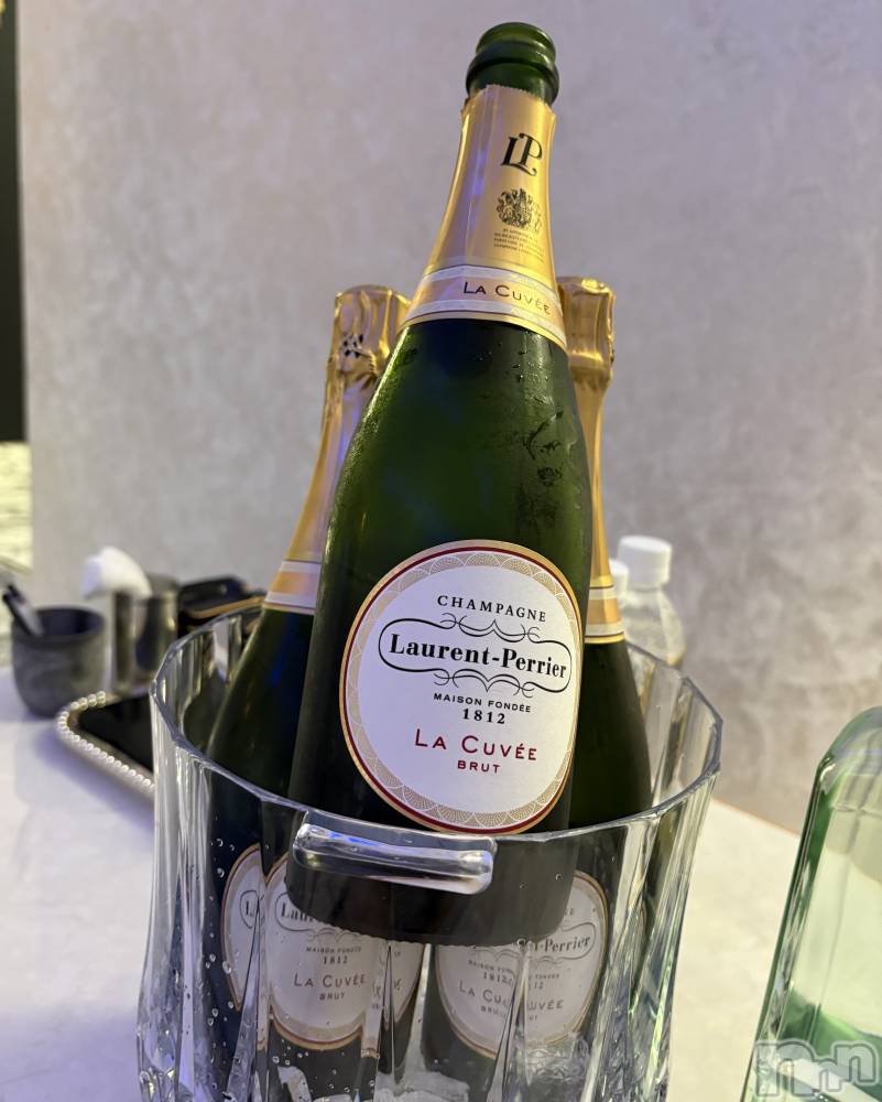 ��Į����Х��顦�����LOUNGE Cerisier(�饦�� ���ꥸ��) ������10��10���̥�֥����֤������♡��