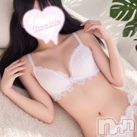 みい