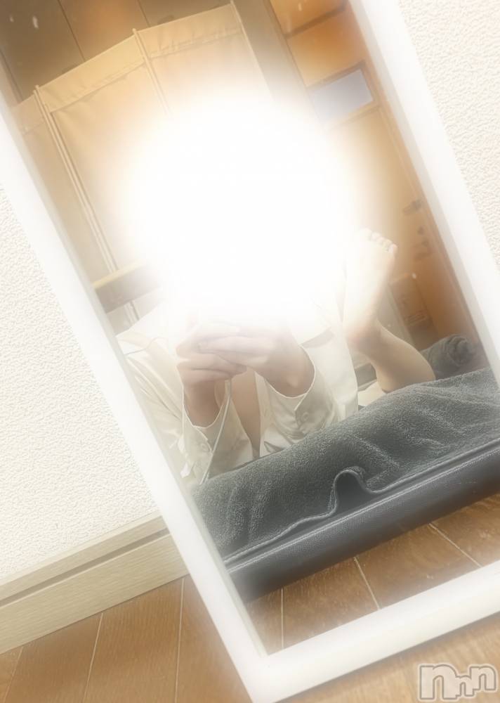 新潟メンズエステTHE PREMIUM SPA(ザ プレミアムスパ) 【新人】南はなの10月9日写メブログ「待ってるよ💕」