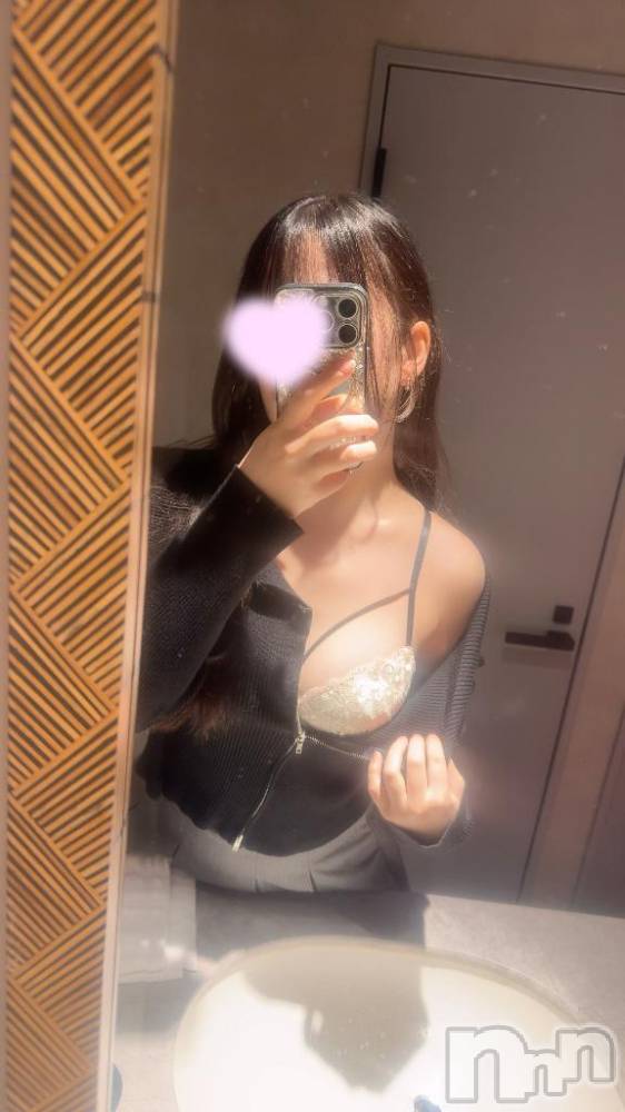 新潟デリヘルMinx(ミンクス) 舞【新人】(19)の10月15日写メブログ「お兄さん今何してるのかな？？👀」