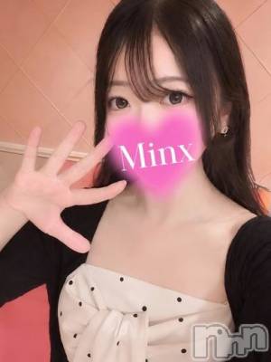 舞【新人】(19) 身長164cm、スリーサイズB84(D).W56.H85。新潟デリヘル Minx(ミンクス)在籍。
