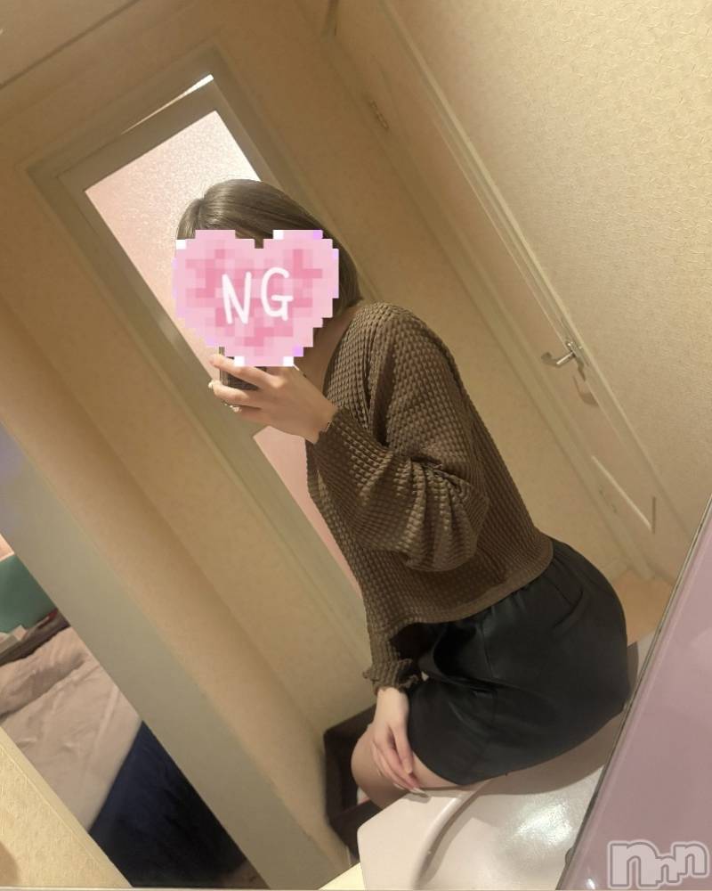 新潟デリヘルA(エース) りあ(21)の10月1日写メブログ「はじめましてー！🥰」