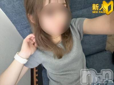 りあ(21) 身長151cm、スリーサイズB84(C).W57.H85。新潟デリヘル A(エース)在籍。