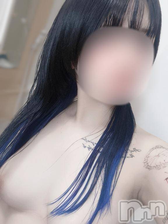 新潟デリヘルLa Muse(ラミューズ)はる(25)の2026年10月8日写メブログ「イチゴクレナイ🍓」