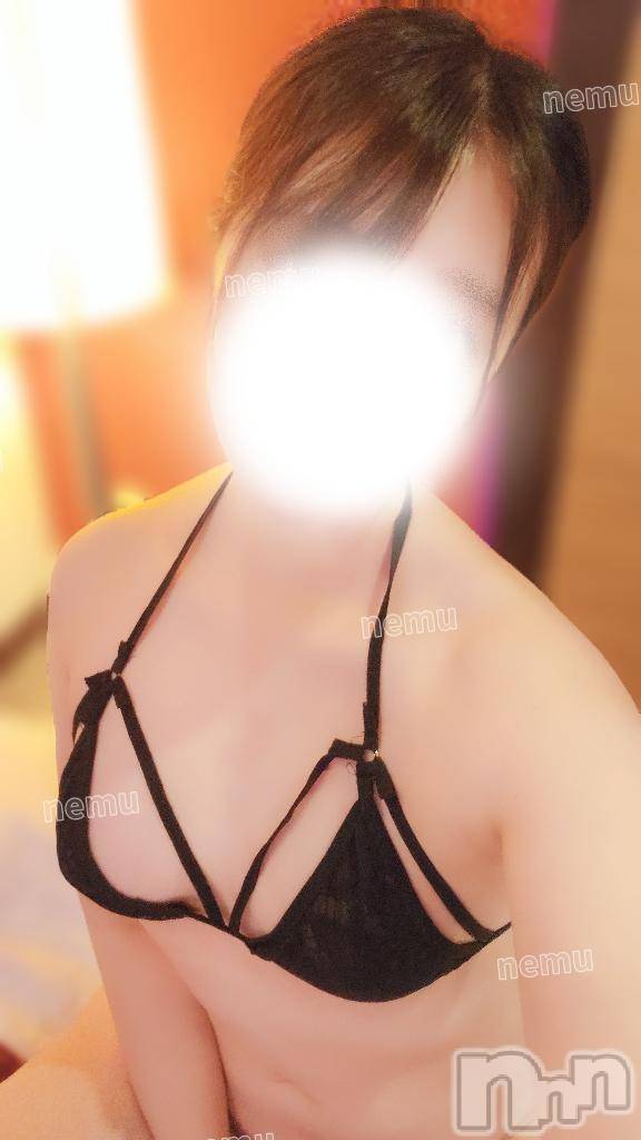 新潟デリヘルLa Muse(ラミューズ)ねむ(26)の2026年10月15日写メブログ「出勤2日目✌」