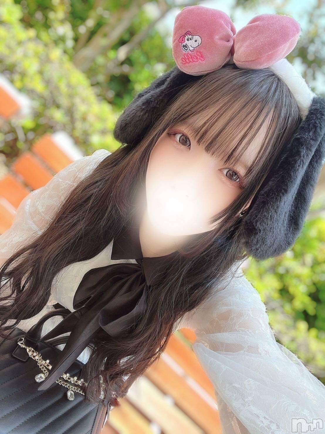 ゆりな