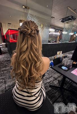 ��Ʋ�ˤ��륭��Х��顦����֡�K-Lounge(�����饦��)�פΥ��㥹�ȡ֤ߤ餤�פξҲ����