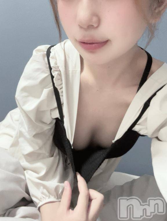 上越デリヘルBLUE BIRD上越店(ブルーバード上越店)りんね(21)の2026年10月10日写メブログ「🎀夜更かししちゃお🎀」