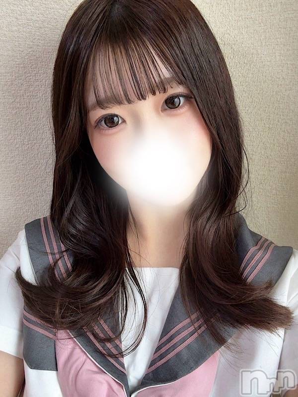 世恋ふうか