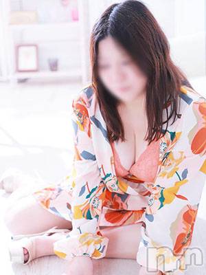 ななせ(44) 身長150cm、スリーサイズB98(F).W59.H90。新潟デリヘル 熟女の風俗 最終章(ジュクジョノフウゾクサイシュウショウ)在籍。