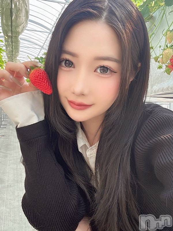 桃瀬あすな