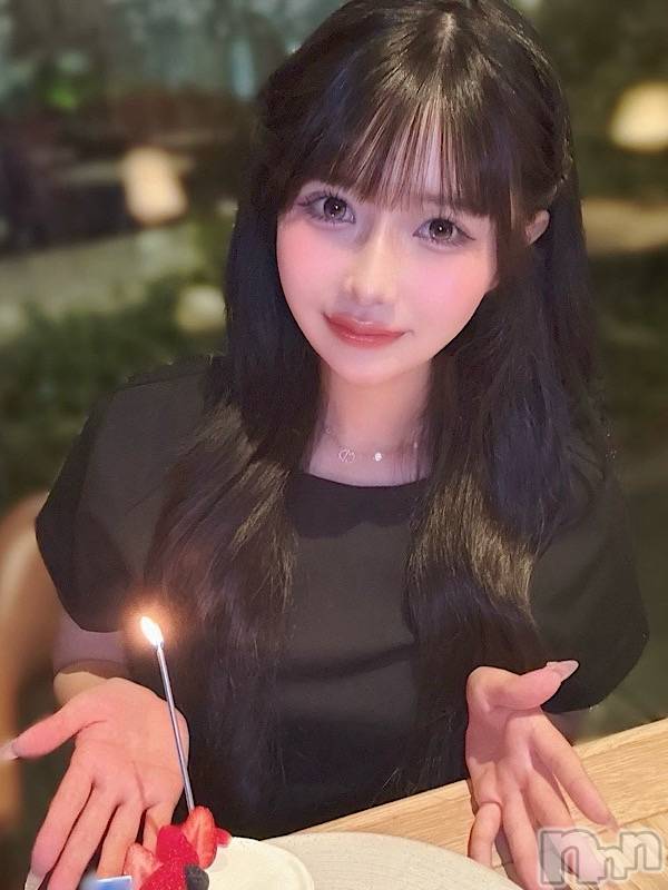 桃瀬あすな