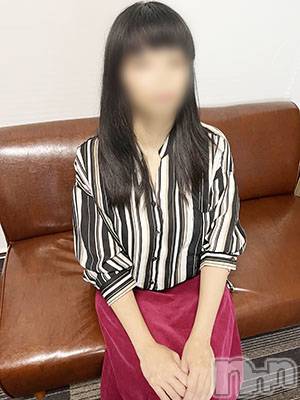 すずらん(31) 身長152cm、スリーサイズB83(C).W57.H80。新潟デリヘル 熟女の風俗 最終章(ジュクジョノフウゾクサイシュウショウ)在籍。