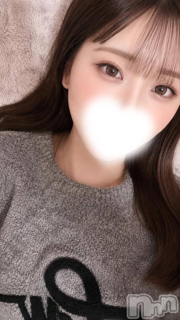 長岡デリヘルROOKIE(ルーキー)あらん(24)の2026年10月8日写メブログ「だれがいちばん最初になってくれる？🤍」