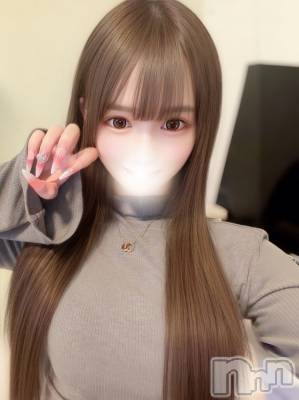 あいり(20) 身長163cm、スリーサイズB88(F).W55.H84。上越デリヘル BLUE BIRD上越店(ブルーバード上越店)在籍。