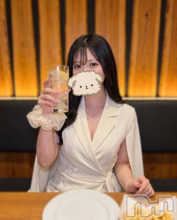 上越デリヘルBLUE BIRD上越店(ブルーバード上越店)せな(22)の2026年10月23日写メブログ「残り2日間...😳」