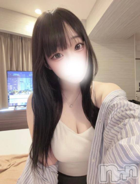 長岡デリヘルROOKIE(ルーキー)みなまる(19)の2026年10月18日写メブログ「じーーっと見つめて....💗」