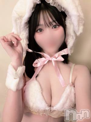 あゆみ(20) 身長163cm、スリーサイズB88(E).W57.H86。新潟ソープ スチュワーデス在籍。