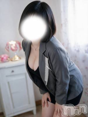 ゆな(18) 身長156cm、スリーサイズB94(E).W80.H90。新潟デリヘル 新潟市鳥屋野潟ちゃんこ(ニイガタシトヤノガタチャンコ)在籍。