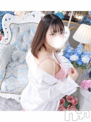 れい(♪)(特別料金)(25) 身長152cm、スリーサイズB85(F).W56.H84。上越デリヘル HONEY(ハニー)在籍。