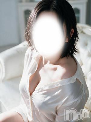 ちなつ(27) 身長165cm、スリーサイズB93(E).W81.H98。新潟デリヘル 新潟市鳥屋野潟ちゃんこ(ニイガタシトヤノガタチャンコ)在籍。